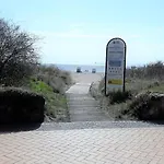 Fewo Muschelgetuschel Im Prinz Hamlet - Pool Und Direkte Strandlage * Pelzerhaken
