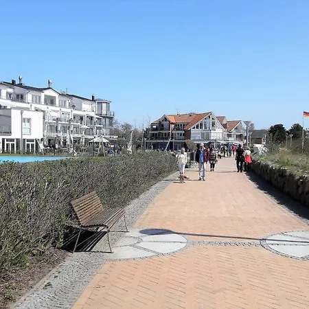 Muschelgetuschel Im Prinz Hamlet - Pool Und Direkte Strandlage
